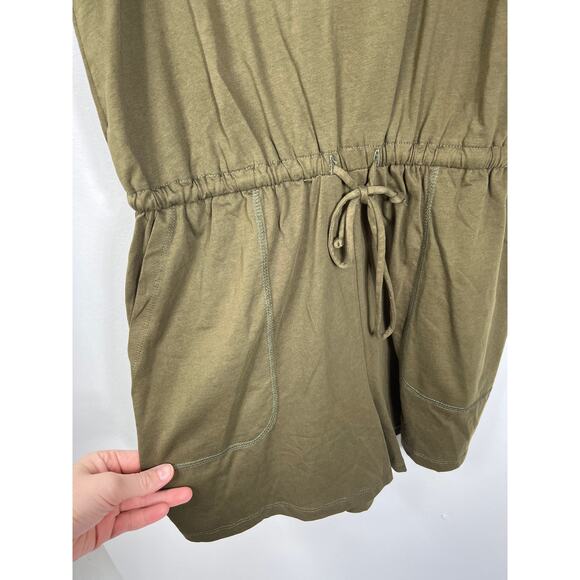 Olive Green Sleeveless Jumpsuit - Picture 5 of 8